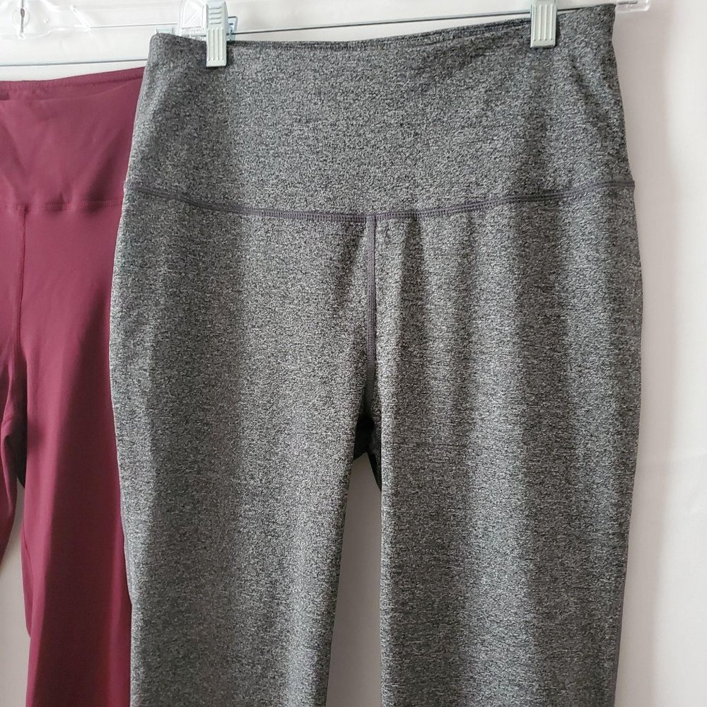 Set Of 2 MOCOLY & Chin Fun Women's Bootleg Leggings Burgundy/Gray Medium NWT - Picture 6 of 16